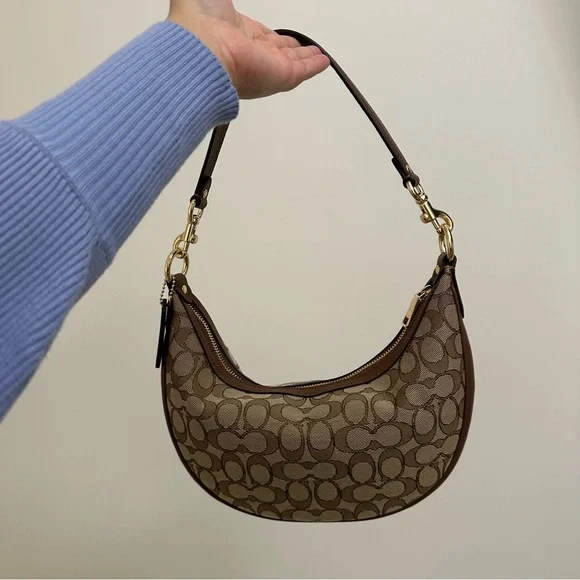 Coach Aria Signature Jacquard Bag - Picture 2 of 9